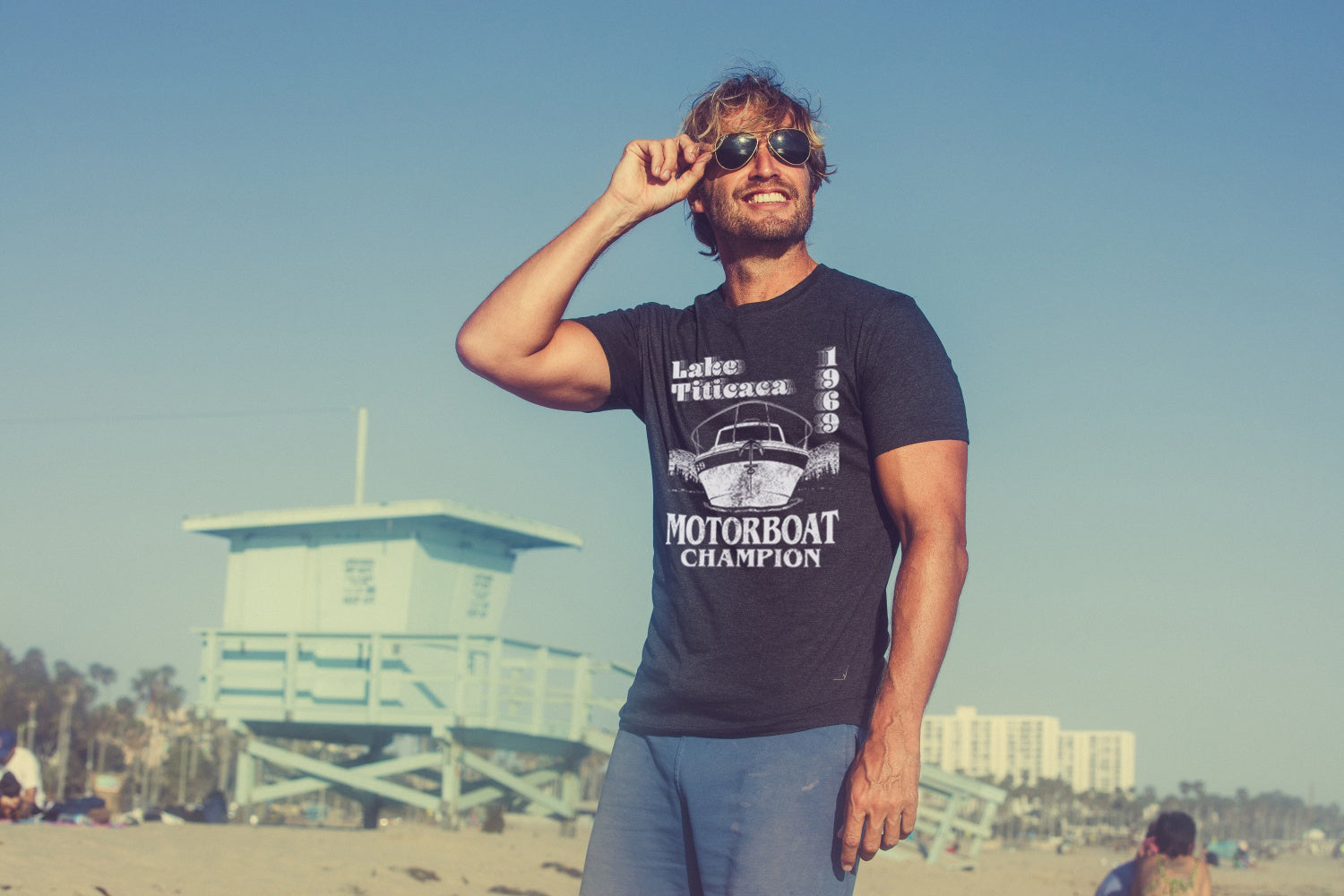 Ecommyz Lake Titicaca Motorboat Champion Men's T Shirt - Image 2